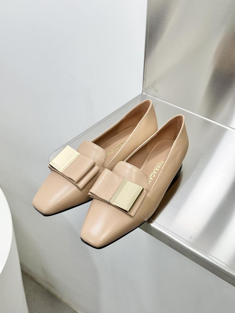 Ferragamo Pumps SFP82713