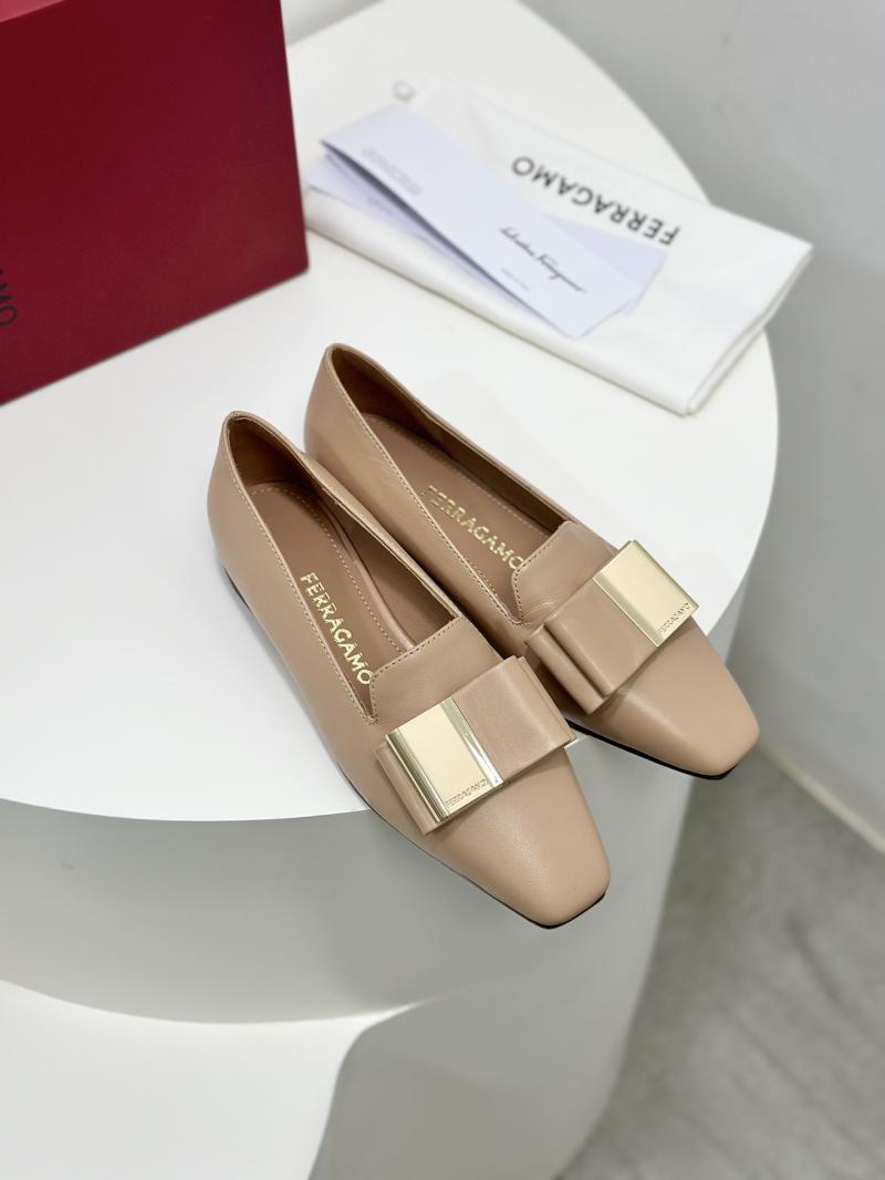 Ferragamo Pumps SFP82713