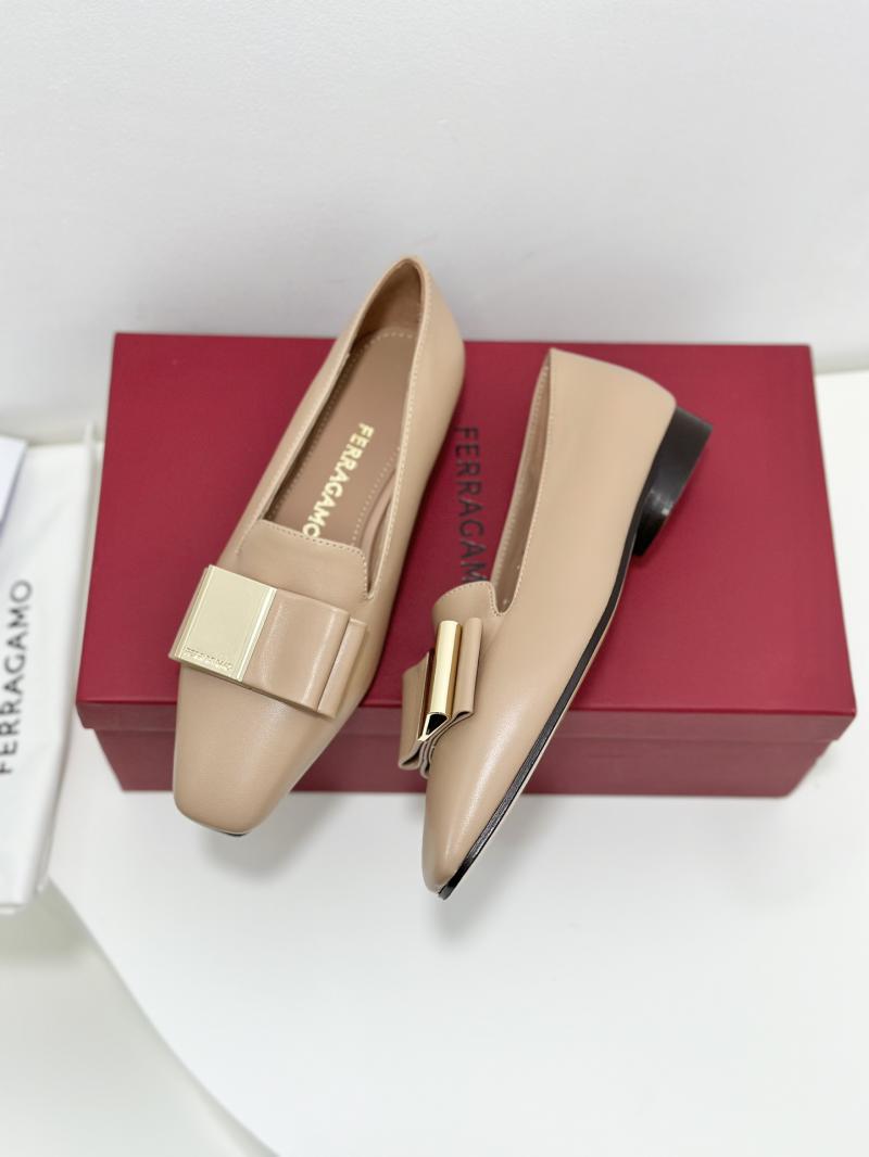 Ferragamo Pumps SFP82713