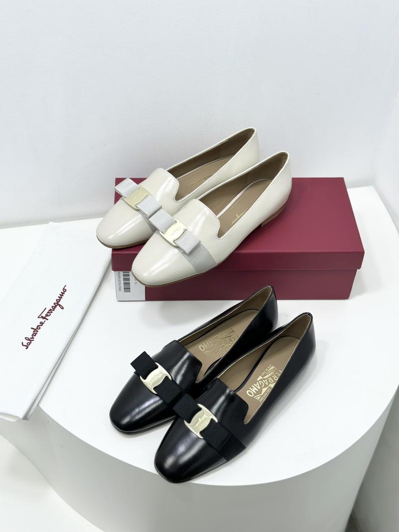 Ferragamo Pumps SFP82716