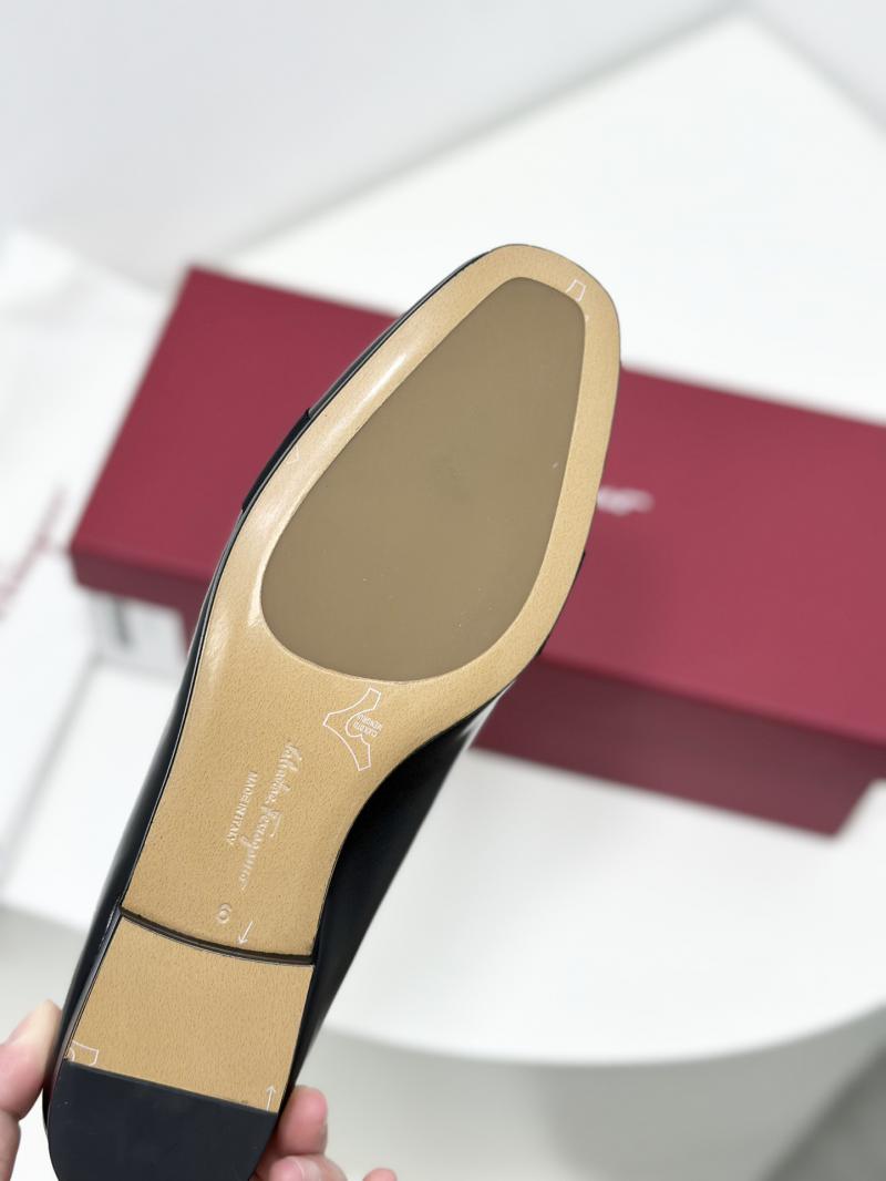 Ferragamo Pumps SFP82716