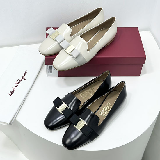 Ferragamo Pumps SFP82716