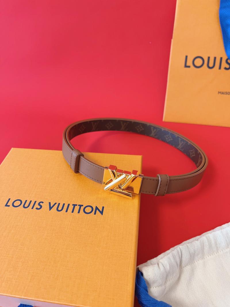 Louis Vuitton Belt M8619