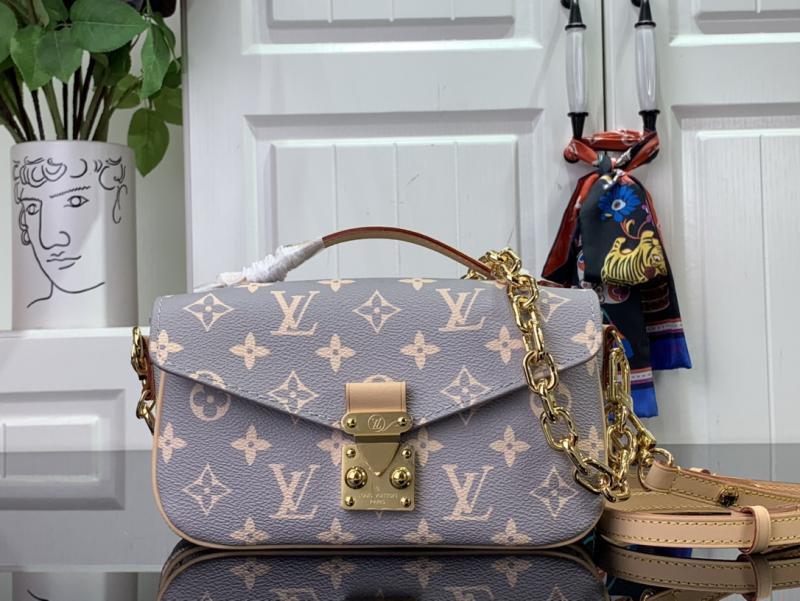 Louis Vuitton Pochette Metis East West M12429