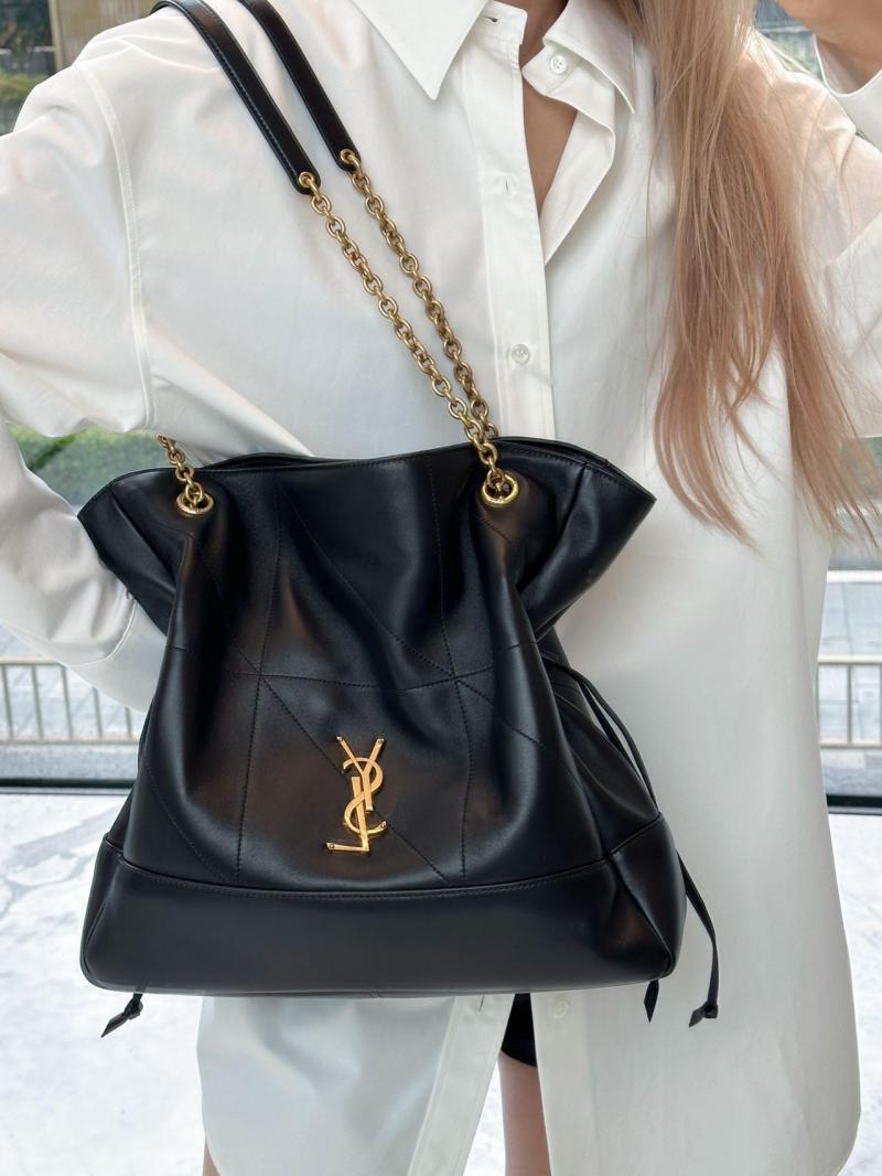 Saint Laurent Jamie 4.3 large pochon bag Black 809824