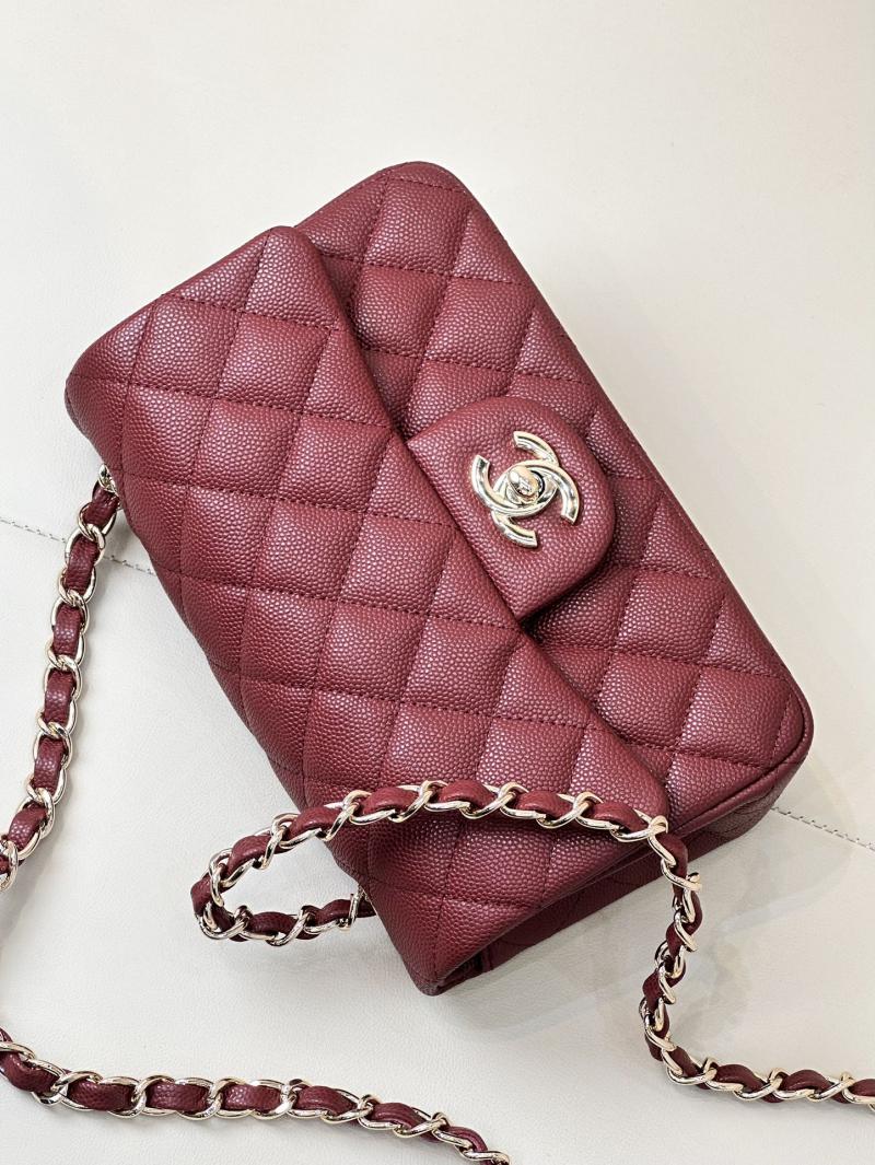 Small Chanel Grained Calfskin Flap Bag A01116 Burgundy