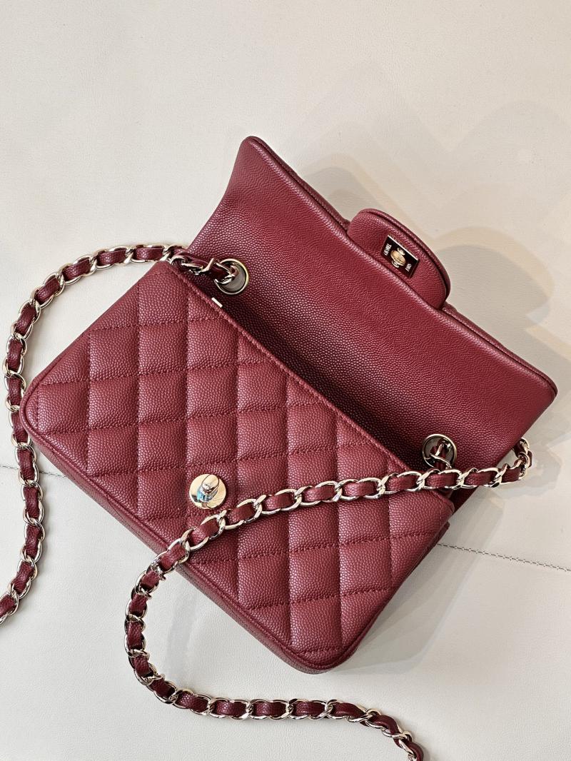 Small Chanel Grained Calfskin Flap Bag A01116 Burgundy