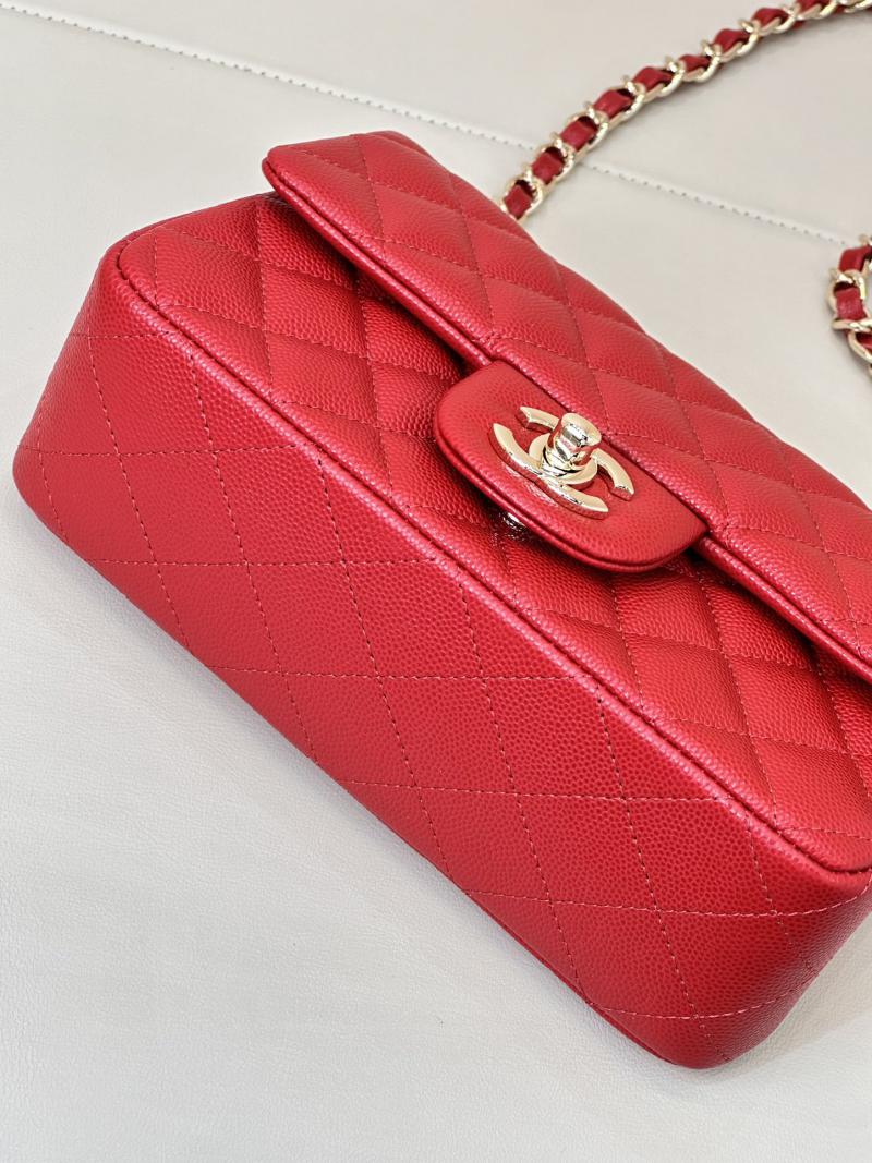 Small Chanel Grained Calfskin Flap Bag A01116 Red