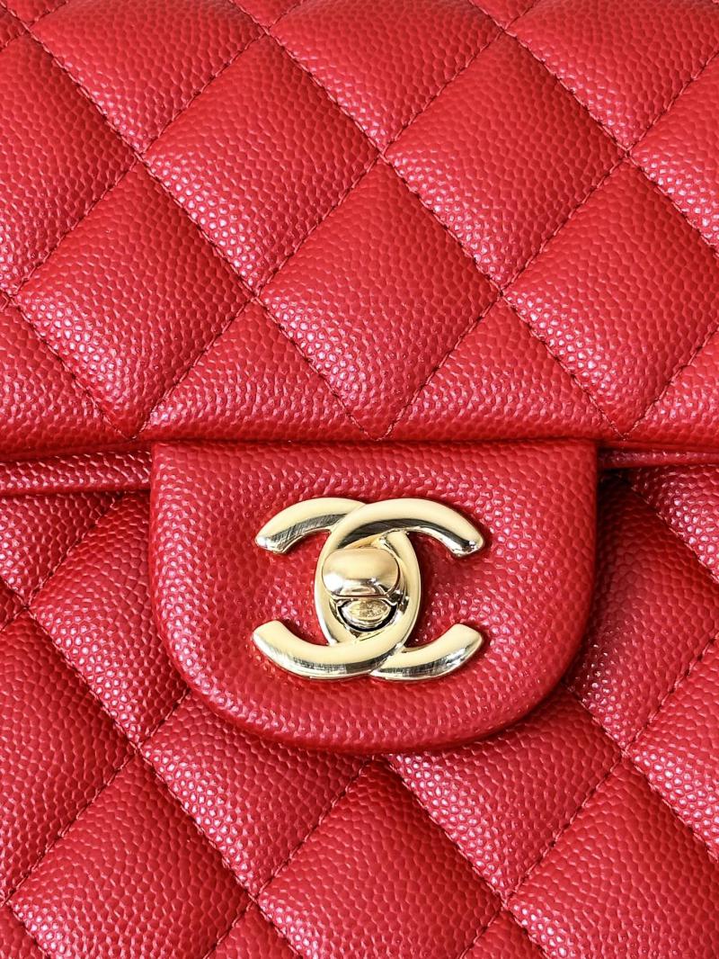 Small Chanel Grained Calfskin Flap Bag A01117 Red