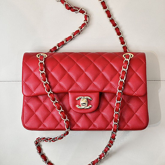 Small Chanel Grained Calfskin Flap Bag A01117 Red