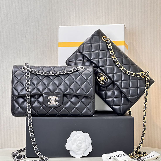 Small Chanel Lambskin Flap Bag A01117 Black