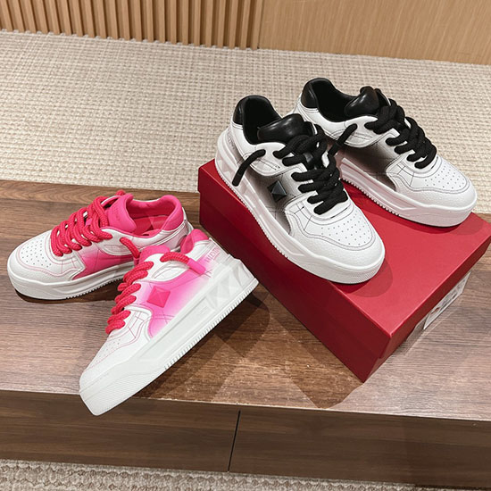 Valentino Sneakers SVS81602