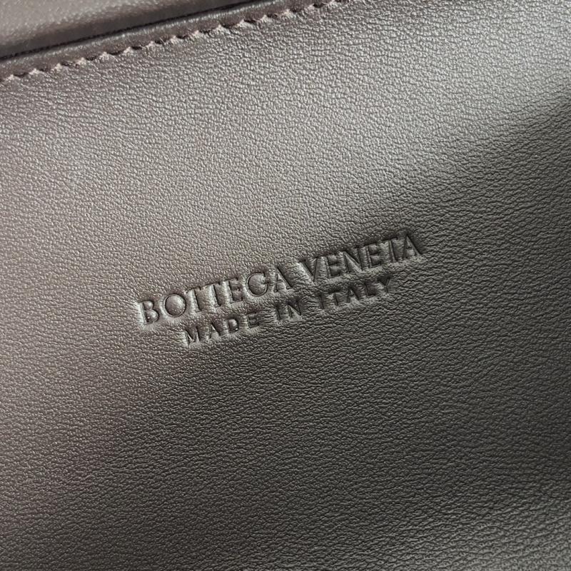 Bottega Veneta Knot With Chain 776662 Fondant