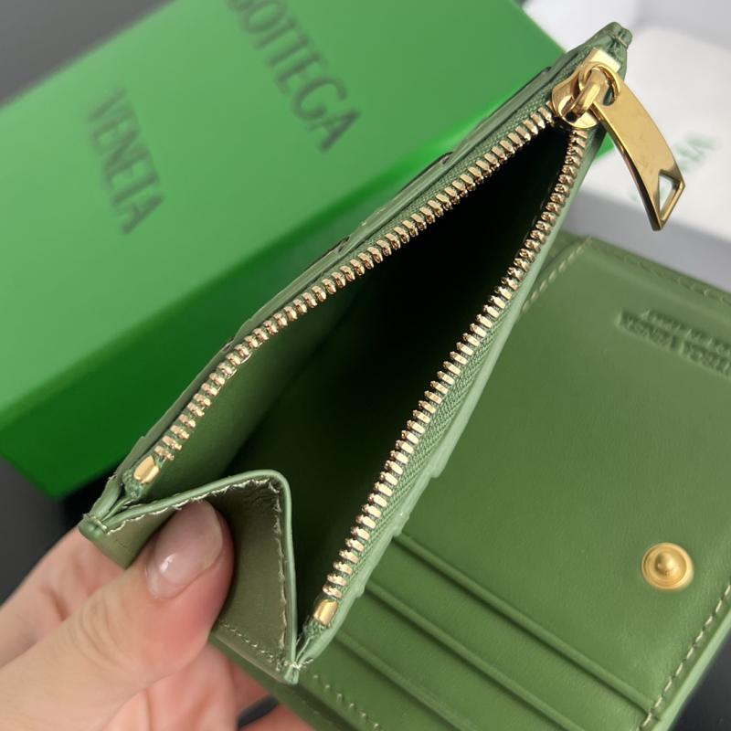 Bottega Veneta Small Intrecciato Bi-Fold Zip Wallet 742330 Green