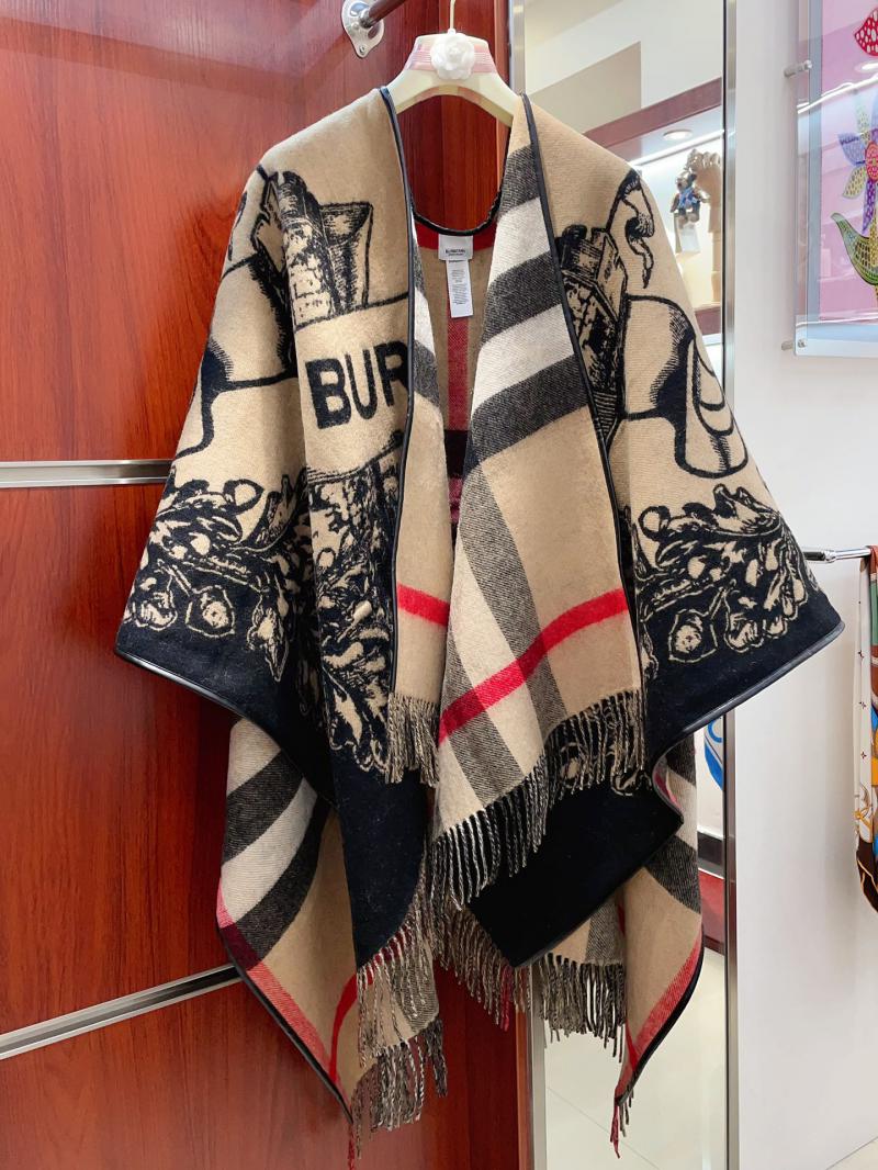 Burberry Cape SBC90101