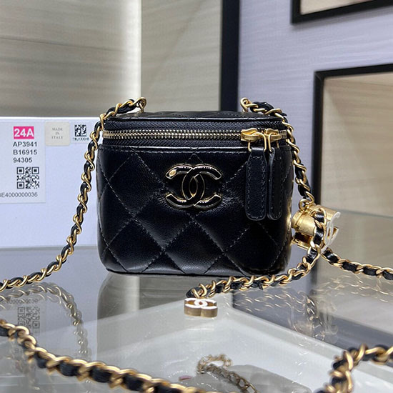 Chanel Clutch With Chain AP3941 Black