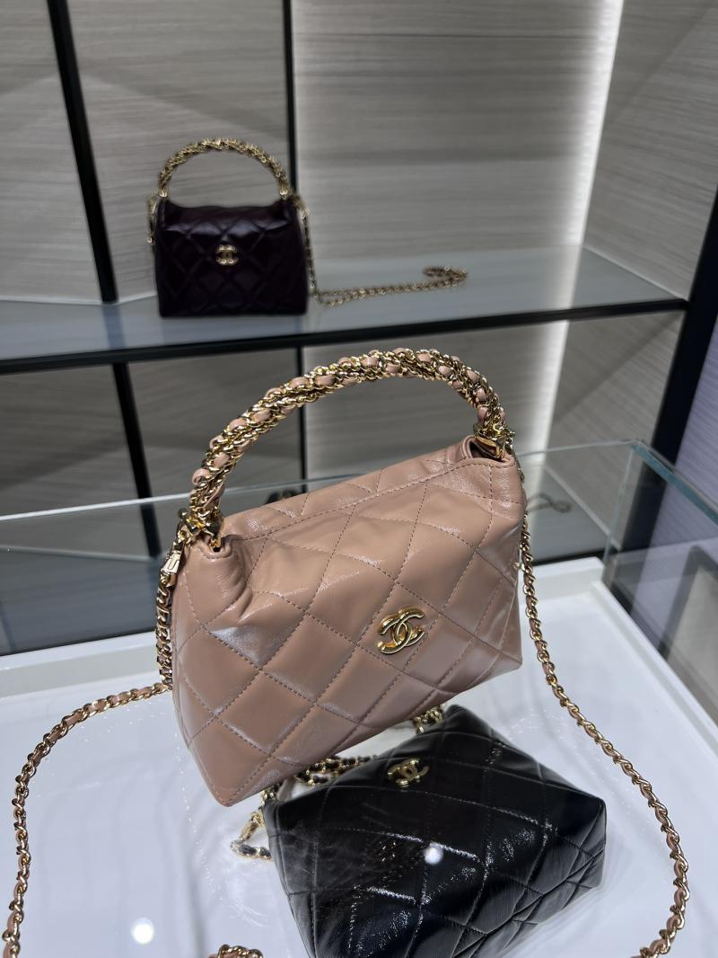 Chanel Clutch With Chain AP4189 Beige