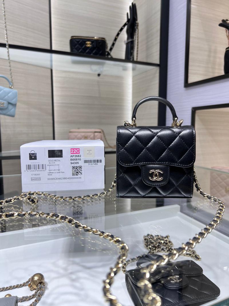 Chanel Clutch With Chain Black AP2682 Black