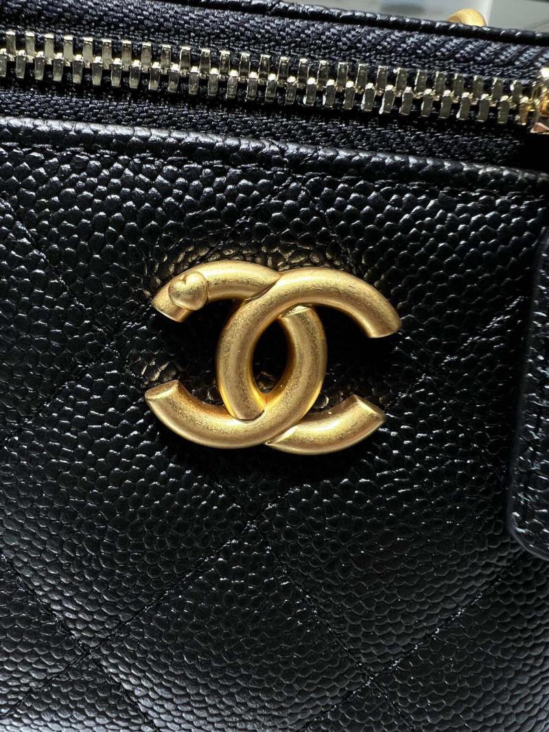 Chanel Mini Vanity Case AP3203 Black