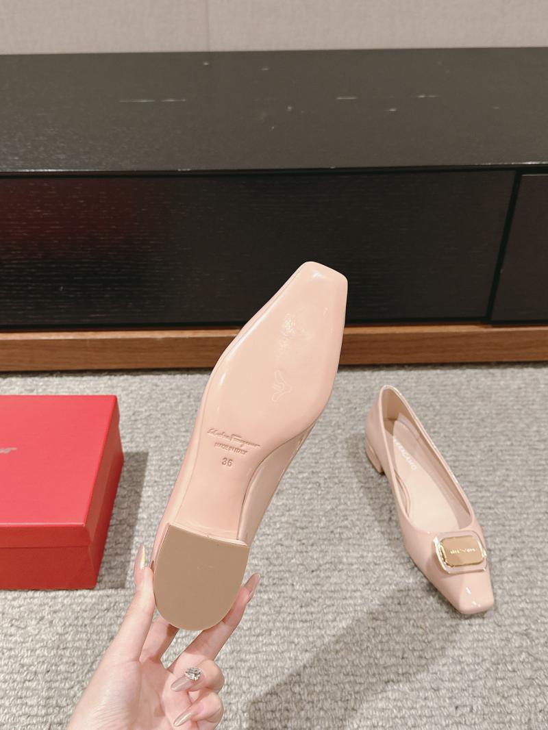 Ferragamo Pumps SFP82802