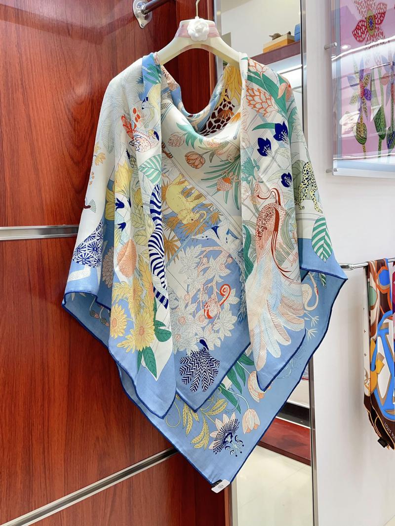 Hermes Scarf SHS90107