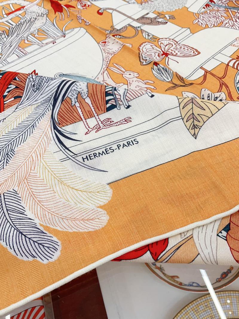 Hermes Scarf SHS90108