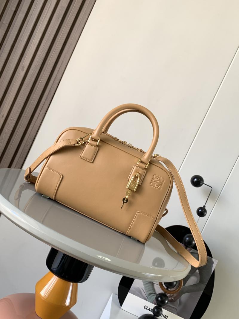 Loewe Amazona 23 Nappa Calfskin Bag LN9078 Brown