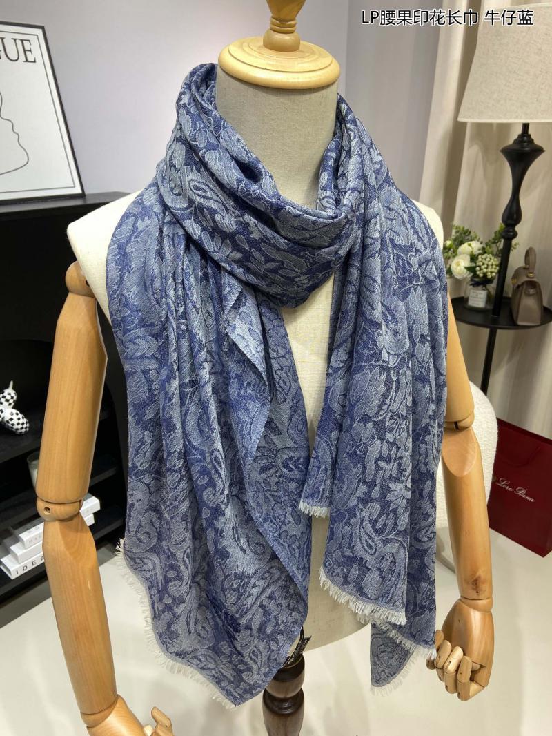 Loro Piana Scarf SLPS90109