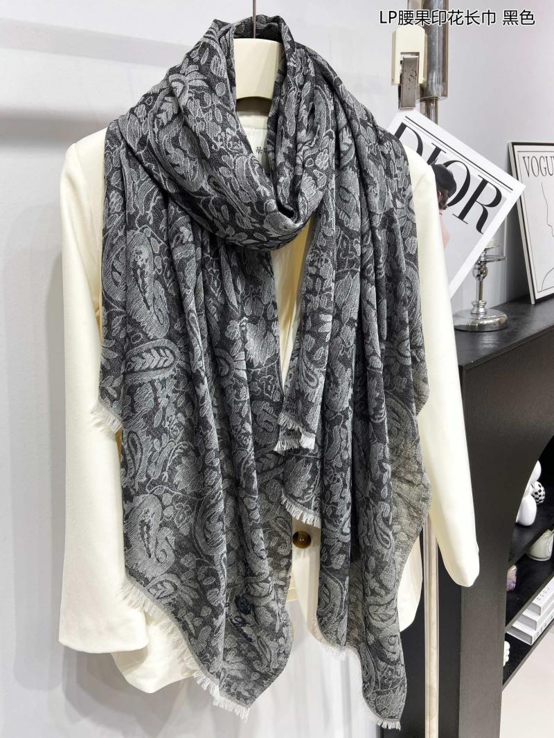 Loro Piana Scarf SLPS90111