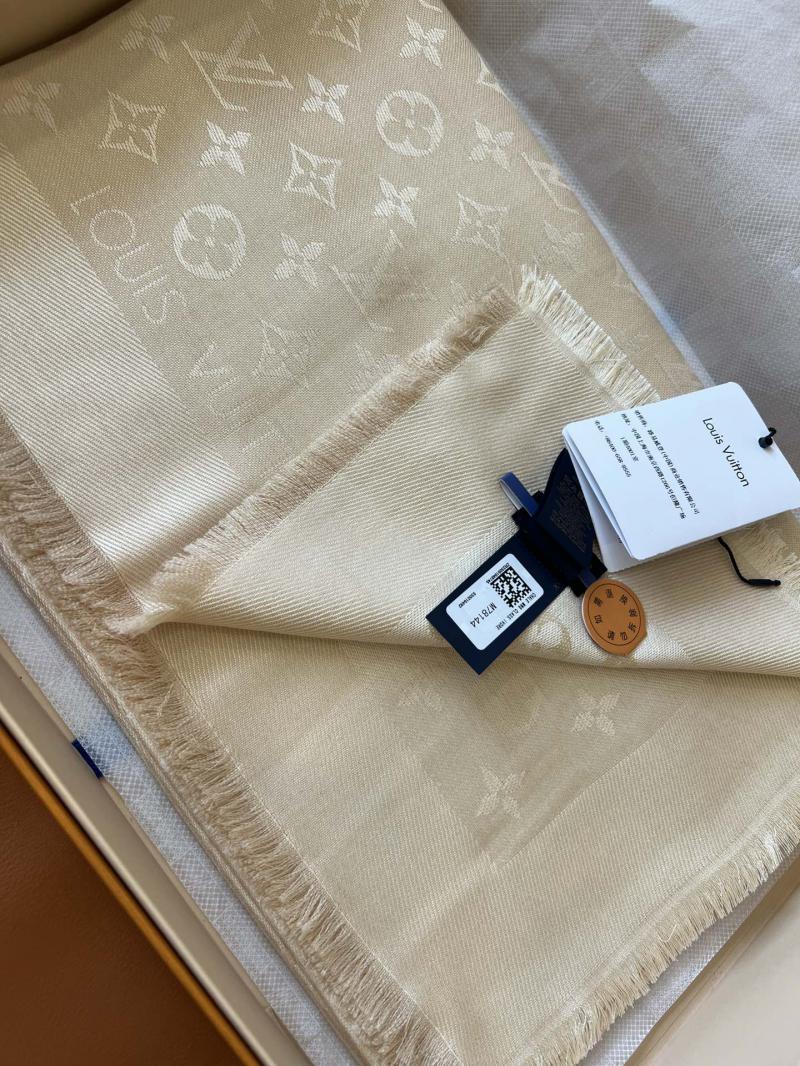 Louis Vuitton Scarf FLVC90507