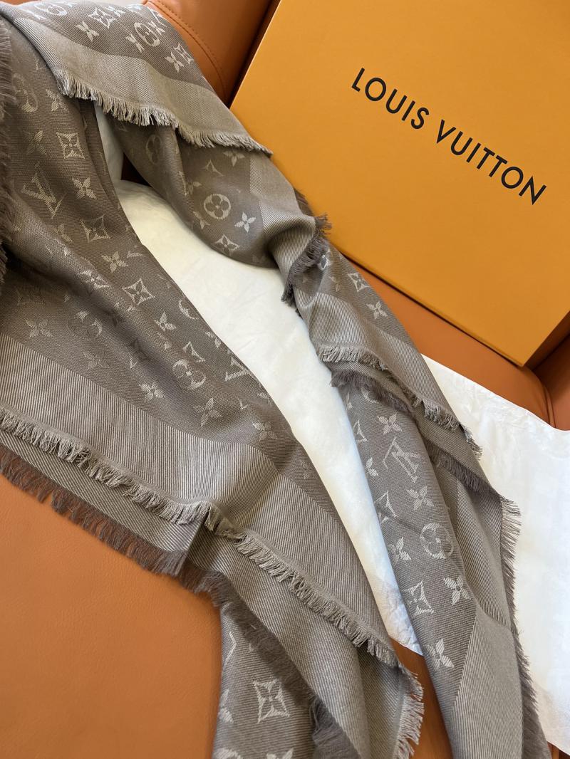 Louis Vuitton Scarf FLVC90510