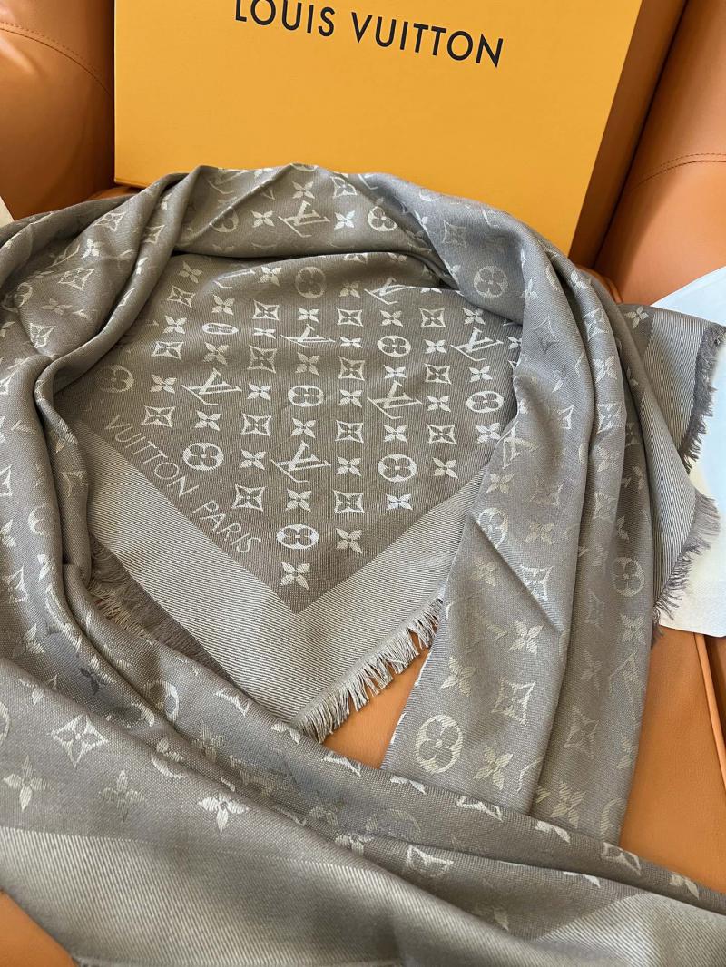 Louis Vuitton Scarf FLVC90510