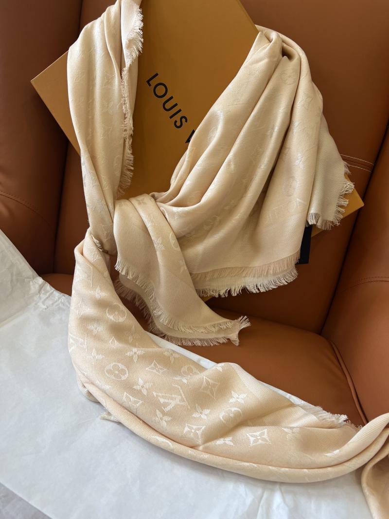 Louis Vuitton Scarf FLVC90513