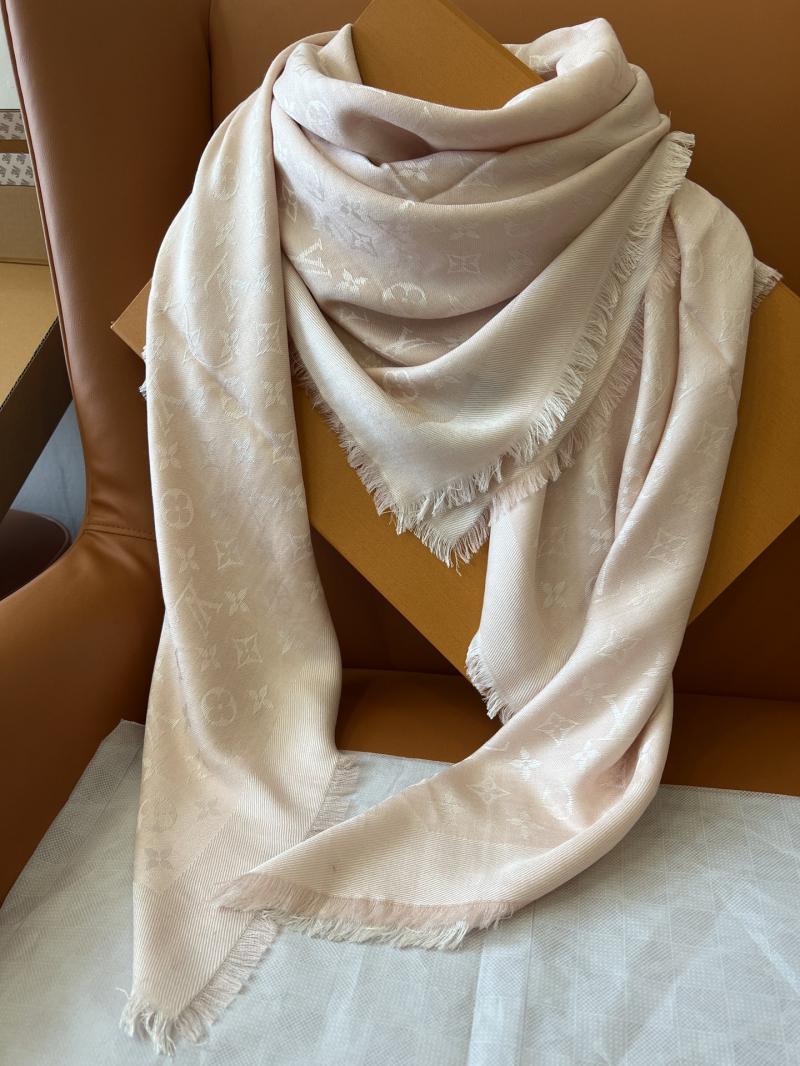 Louis Vuitton Scarf FLVC90515