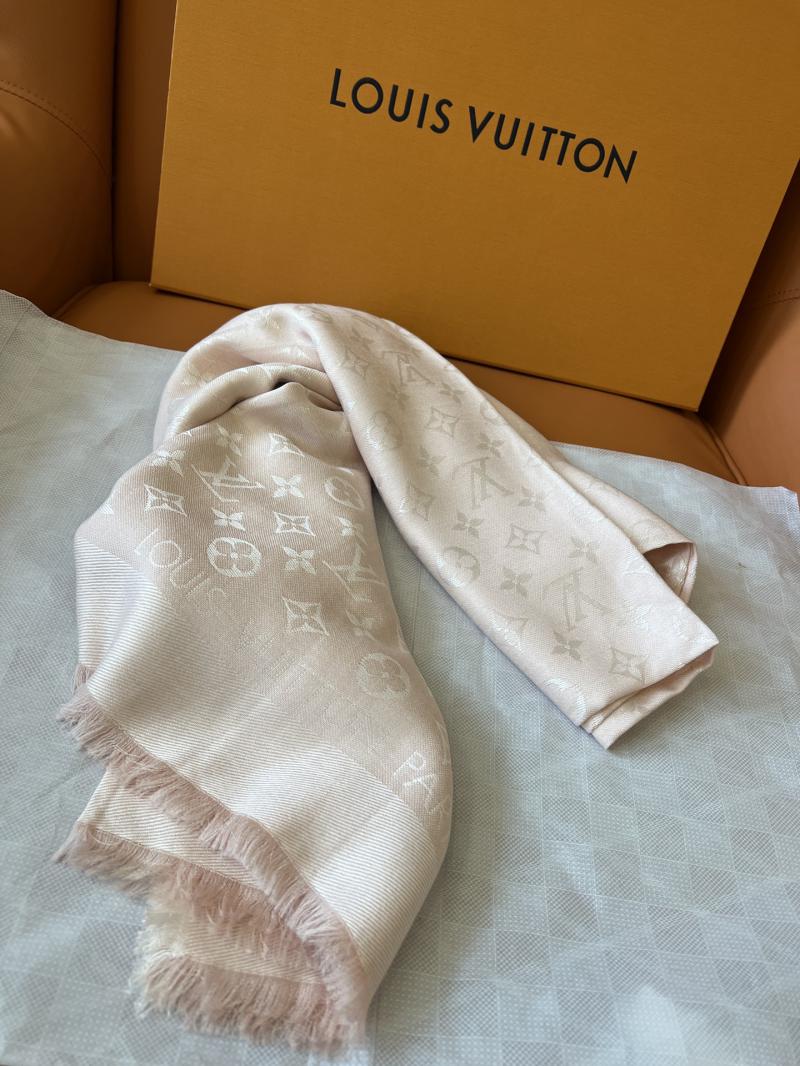 Louis Vuitton Scarf FLVC90515