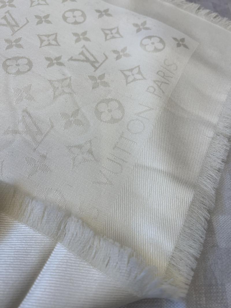 Louis Vuitton Scarf FLVC90517