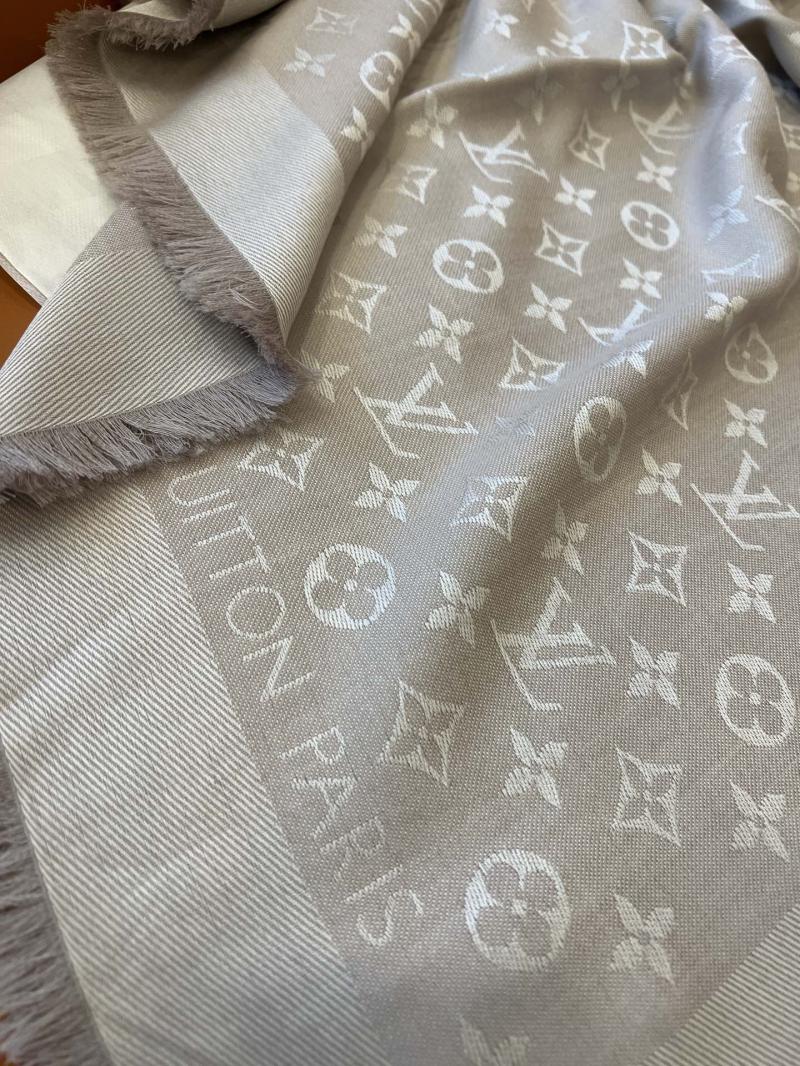 Louis Vuitton Scarf FLVC90522