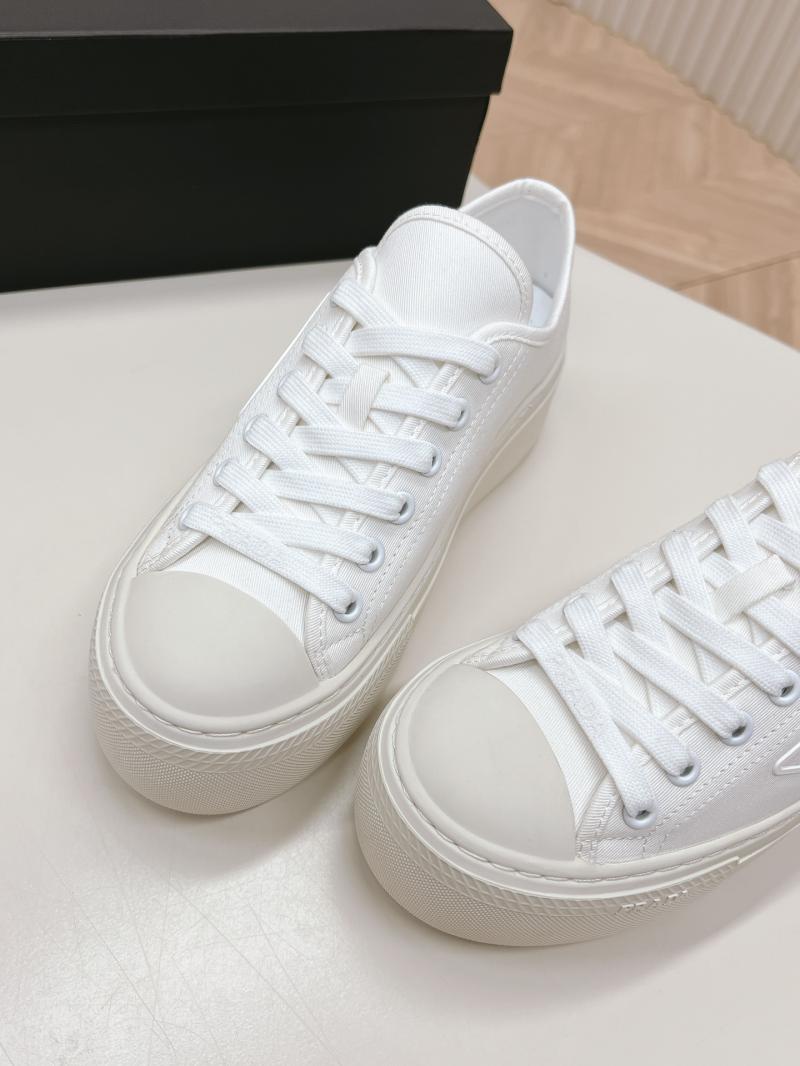 Prada Canvas Sneakers SPS82801