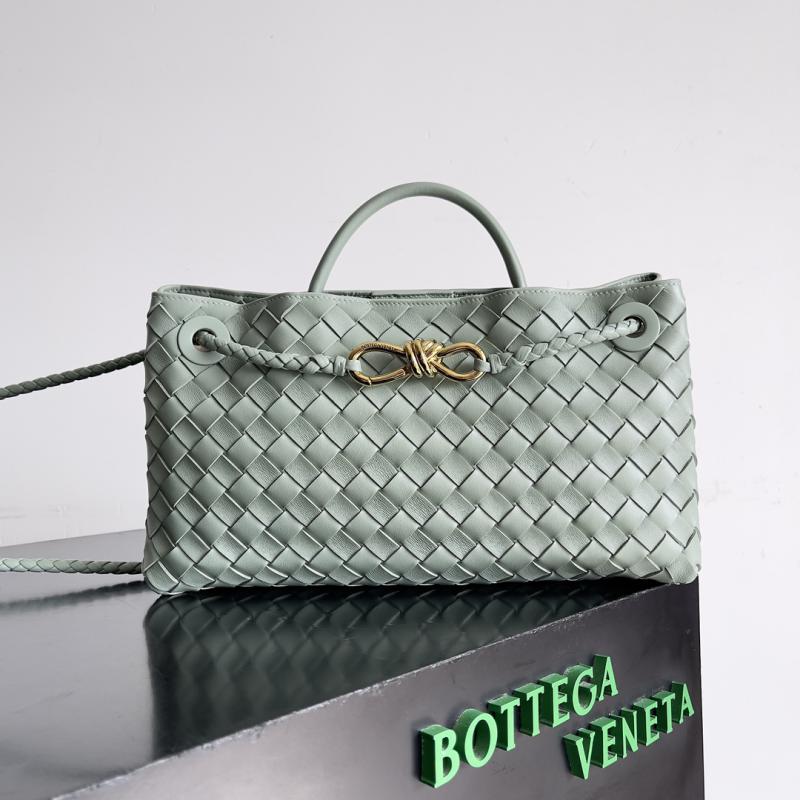 Bottega Veneta East-West Andiamo 754990 New sauge