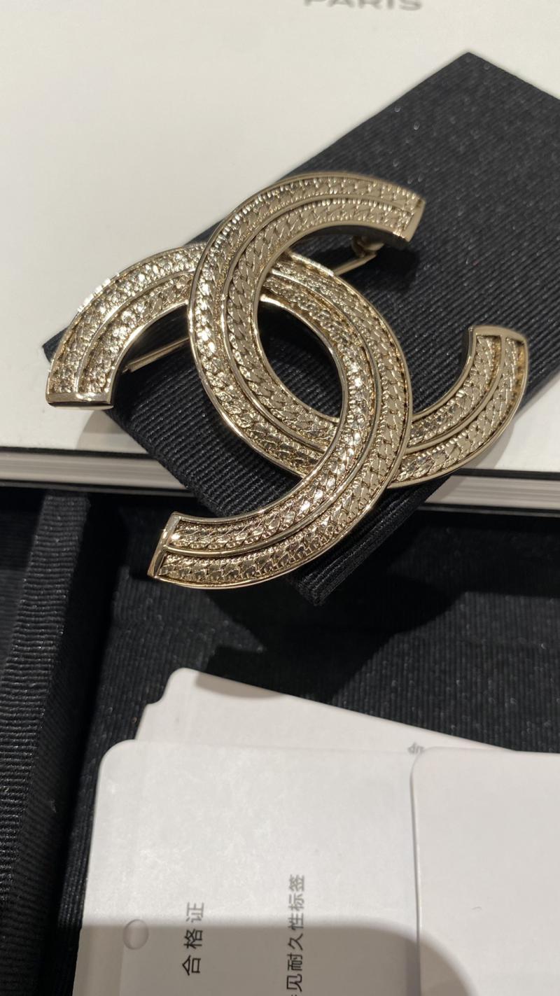 Chanel Brooch CB92605