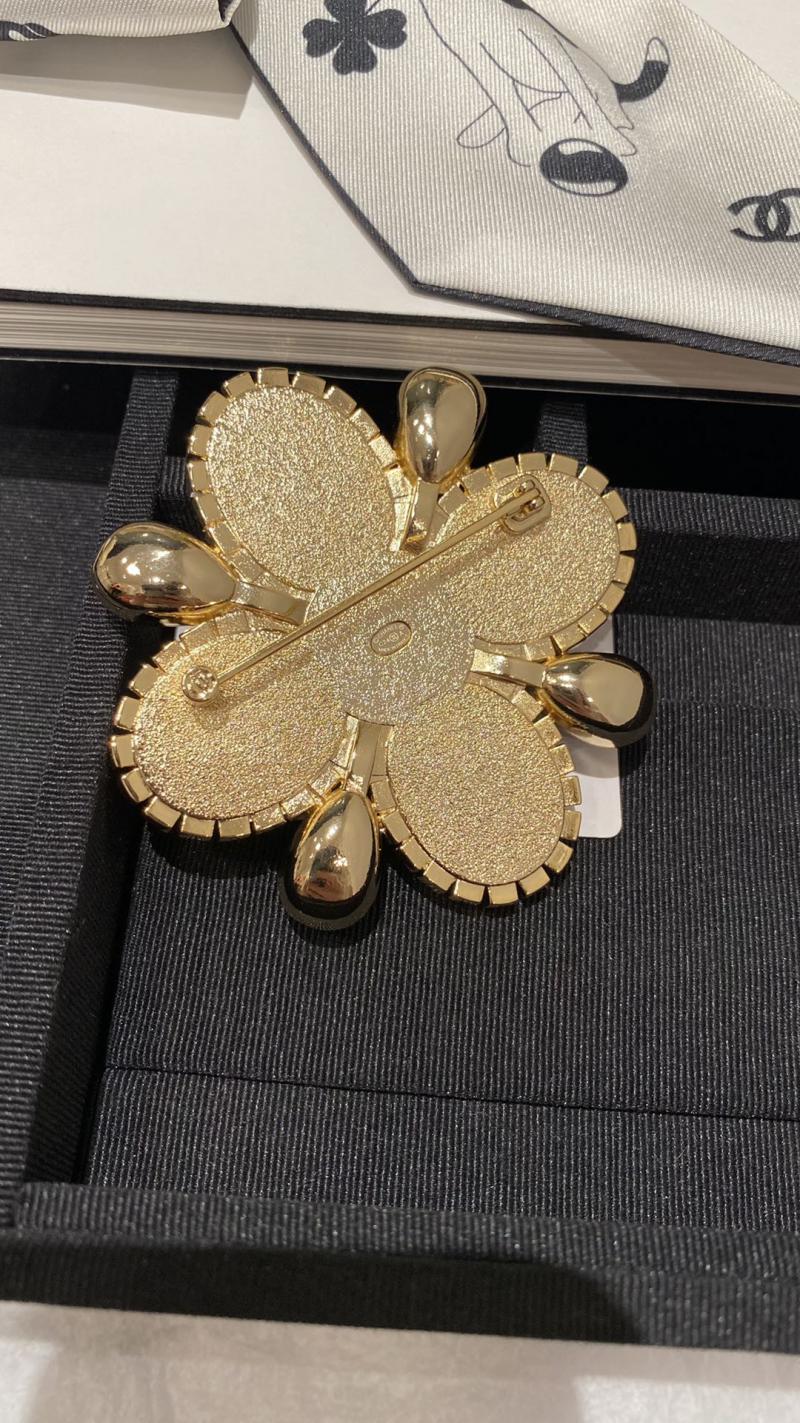 Chanel Brooch CB92606