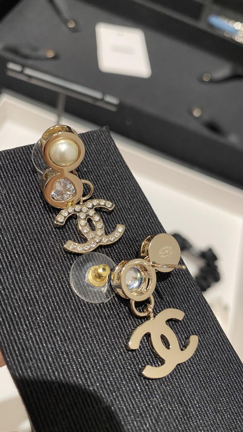 Chanel Earrings CE92601