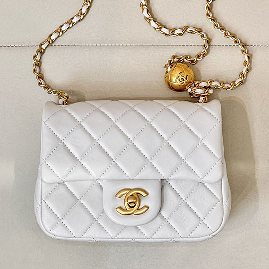 Chanel Lambskin Flap Bag AS1786 White