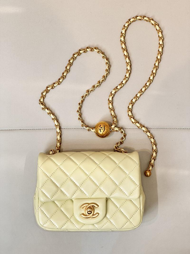 Chanel Lambskin Flap Bag AS1786 Yellow