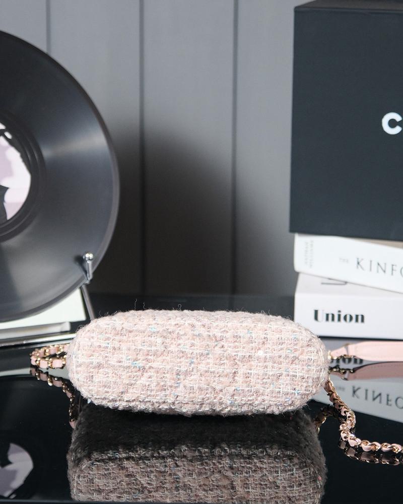 Chanel Wool Small Tote Pink AS5130