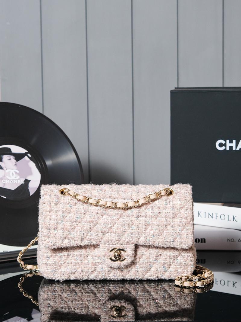 Classic Chanel Wool Flap Bag Pink AS1112