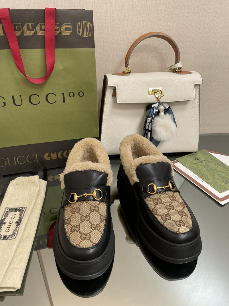 Gucci Wool Loafers SGL92502