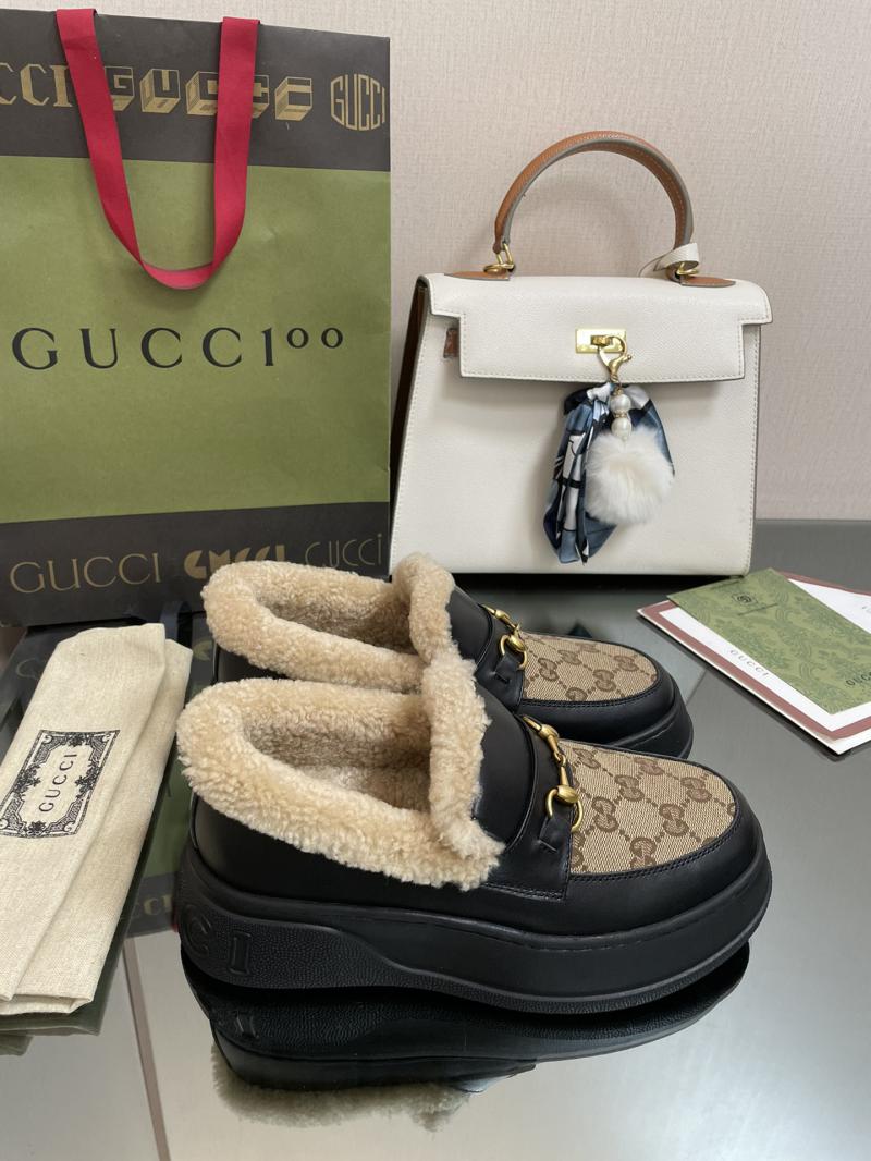 Gucci Wool Loafers SGL92502