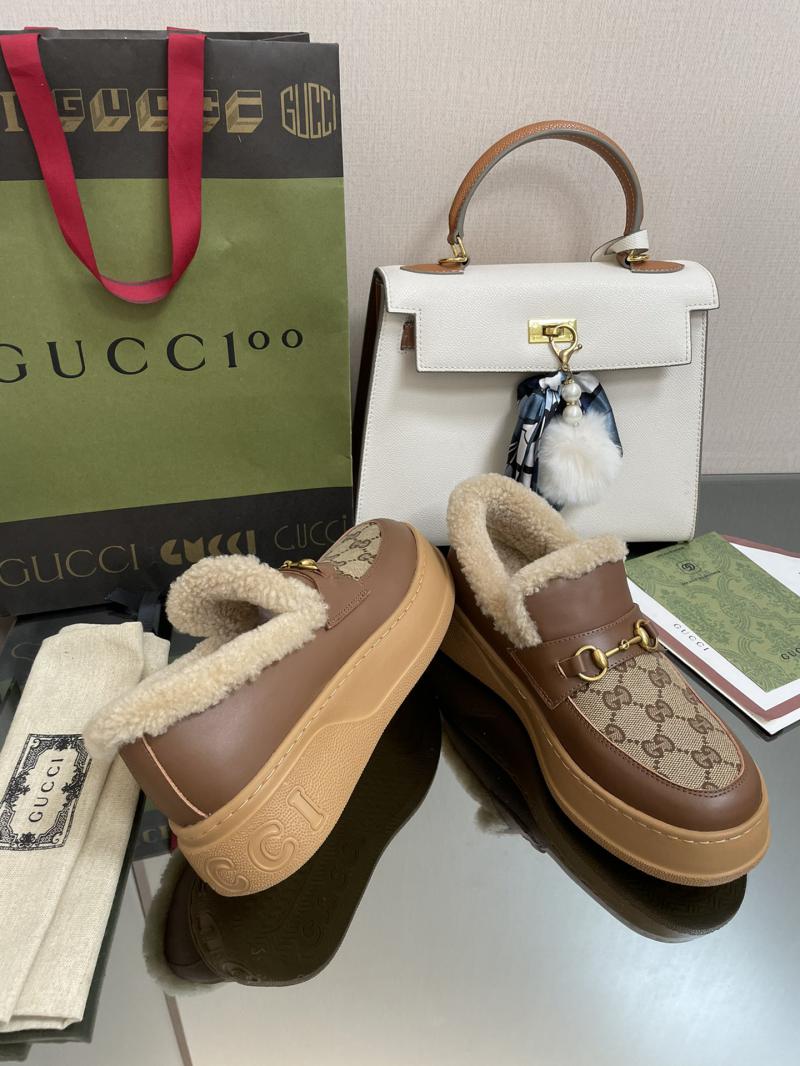 Gucci Wool Loafers SGL92503