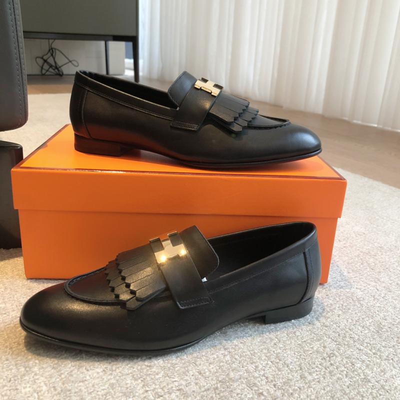 Hermes Loafers SHL92401